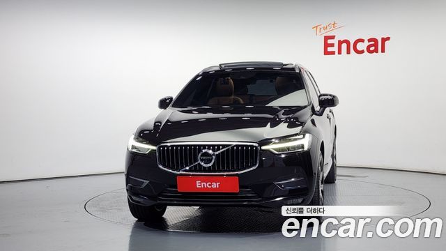 Volvo XC60 2020 thumb 4