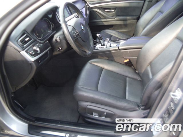 BMW 5 серии 2013 thumb 11