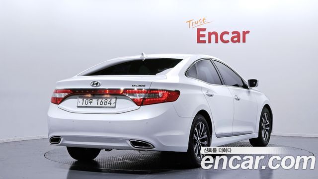 Hyundai Grandeur 2011 thumb 3