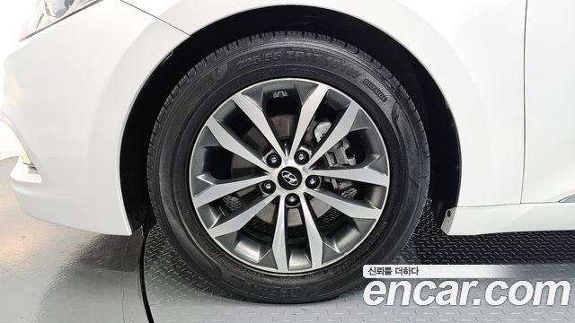 Hyundai Grandeur 2011 thumb 6