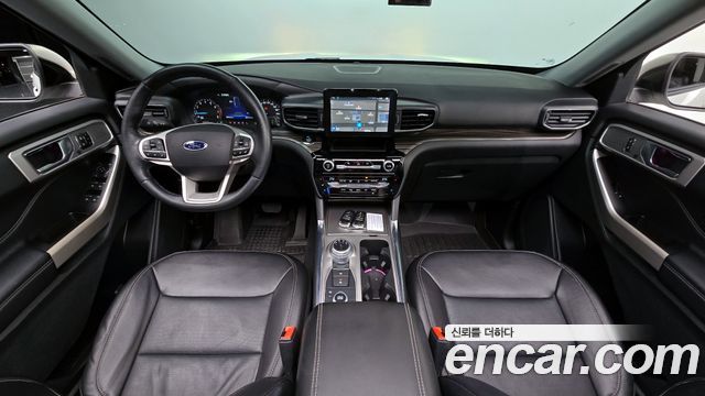 Ford Explorer 2021 thumb 8