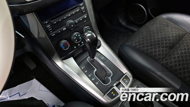 Chevrolet Captiva 2015 thumb 10