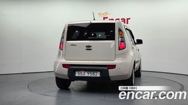 Kia Soul 2010 thumb 5