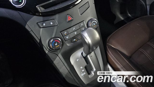 Chevrolet Orlando 2016 thumb 10