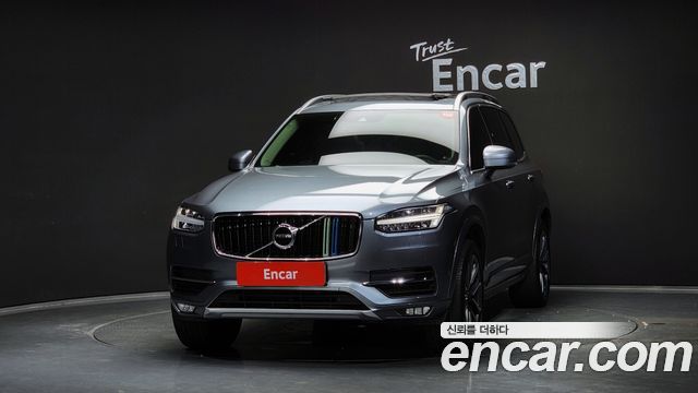 Volvo XC90 2018 thumb 4