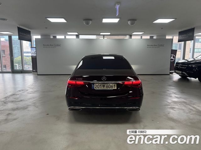 Mercedes-Benz S-Class 2023 thumb 4