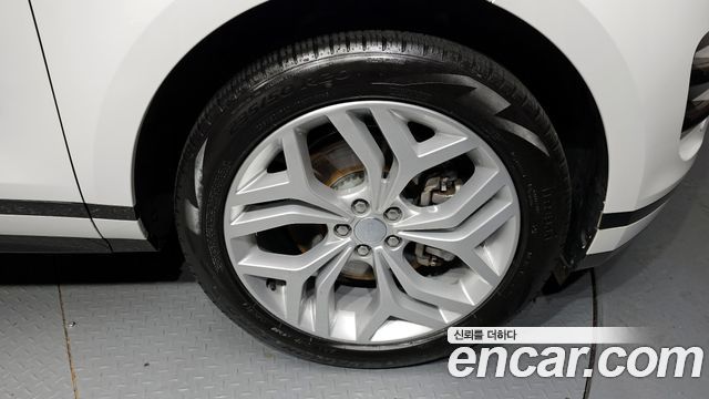 Land Rover Range Rover Evoque 2023 thumb 6
