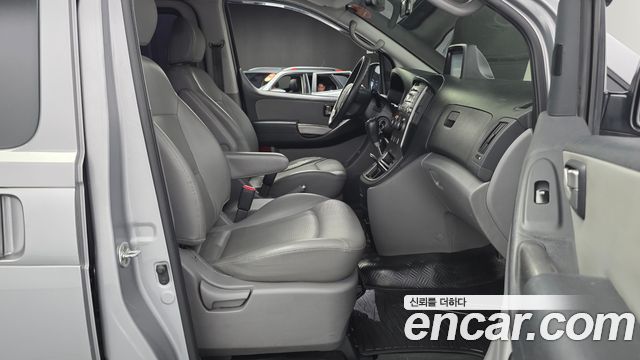 Hyundai Starex 2014 thumb 11