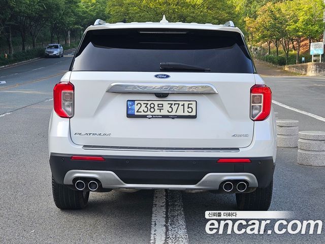 Ford Explorer 2023 thumb 5