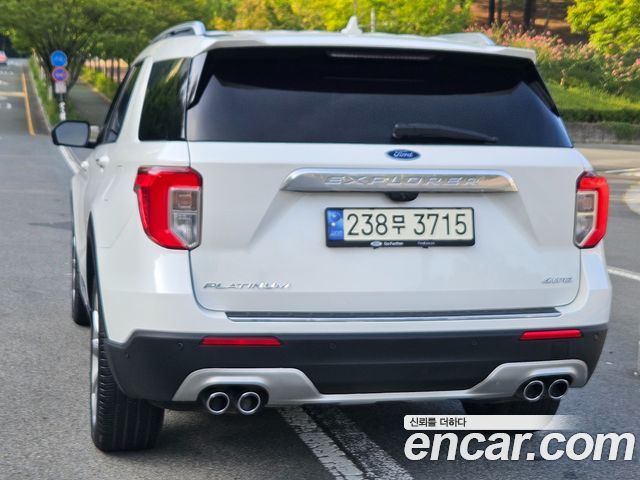 Ford Explorer 2023 thumb 6