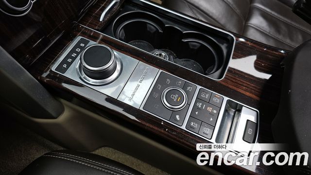 Land Rover Range Rover 2016 thumb 9