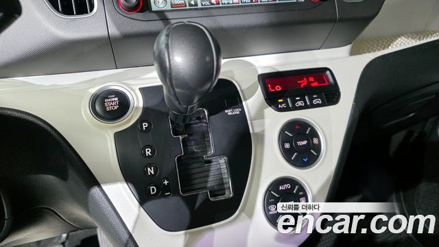 Kia Ray 2012 thumb 9