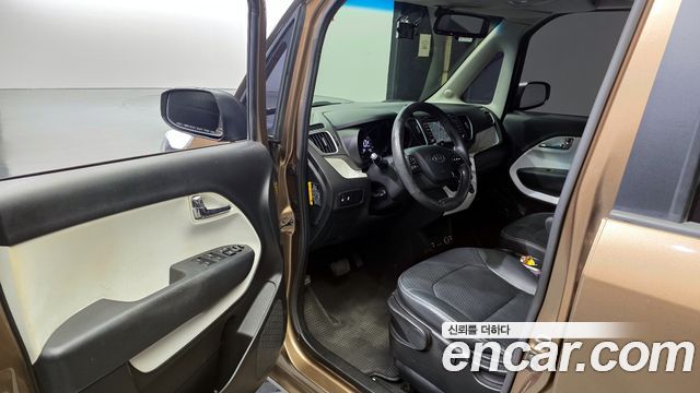 Kia Ray 2012 thumb 10