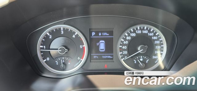 Hyundai Santa Fe 2019 thumb 7