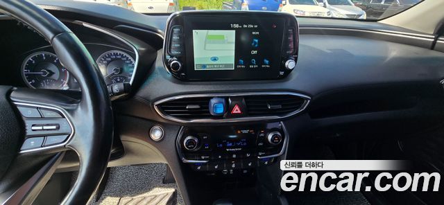 Hyundai Santa Fe 2019 thumb 9