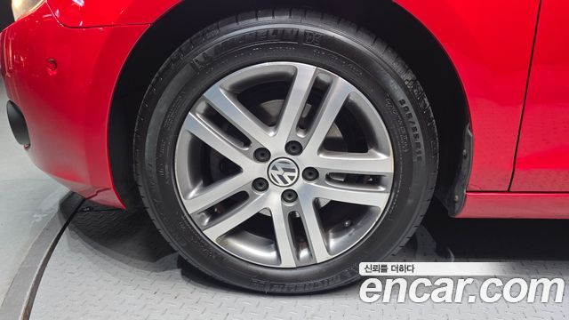 Volkswagen Golf 2011 thumb 6