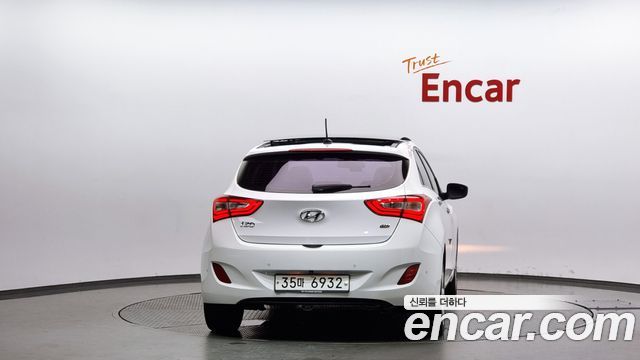 Hyundai i30 2013 thumb 5