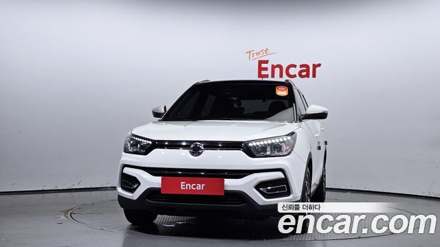 SsangYong Tivoli 2018 thumb 4