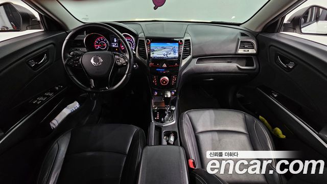 SsangYong Tivoli 2018 thumb 8