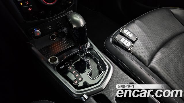 SsangYong Tivoli 2018 thumb 10