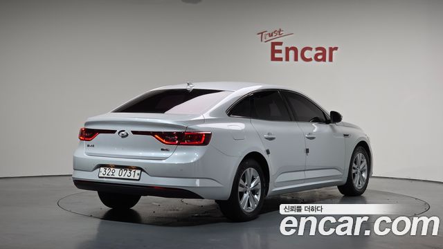 Renault Korea SM6 2016 thumb 3