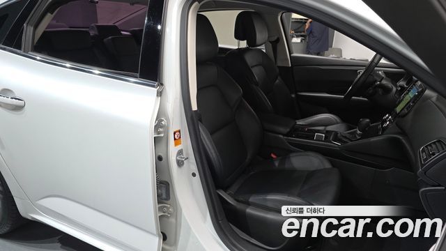 Renault Korea SM6 2016 thumb 10