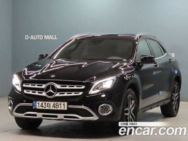 Mercedes-Benz GLA 2019 thumb 11