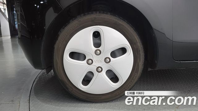 Kia Ray 2017 thumb 6