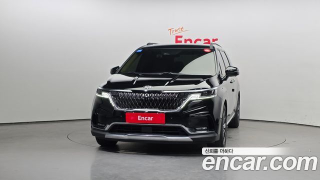 Kia Carnival 2021 thumb 4