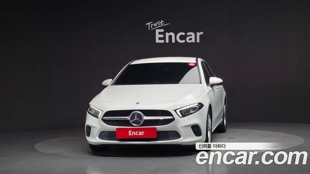 Mercedes-Benz A-Class 2020 thumb 4