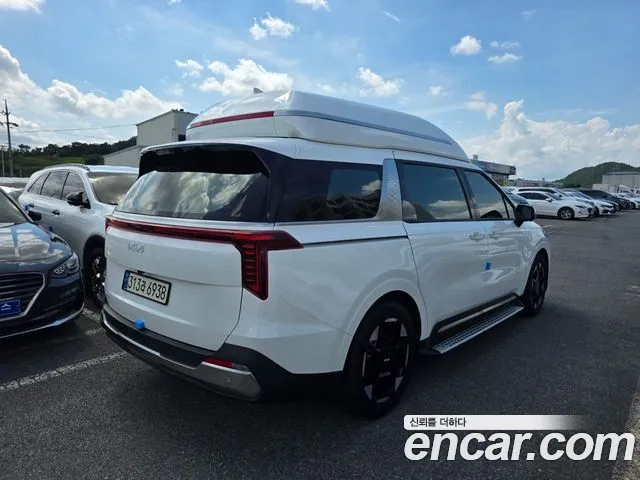 Kia Carnival 2024 thumb 2