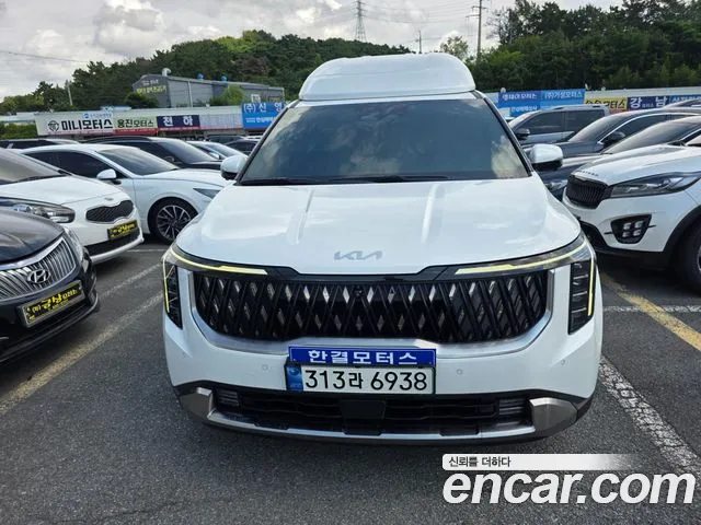 Kia Carnival 2024 thumb 9