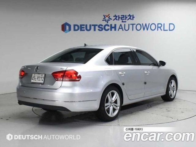 Volkswagen Passat 2014 thumb 3