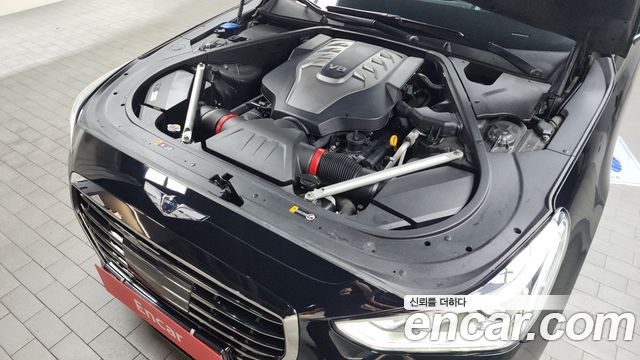 Genesis G90 2016 thumb 7