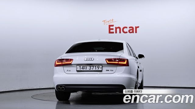 Audi A6 2014 thumb 4