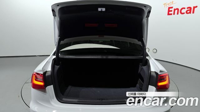 Audi A6 2014 thumb 12