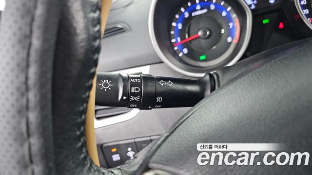 Hyundai Avante 2011 thumb 11