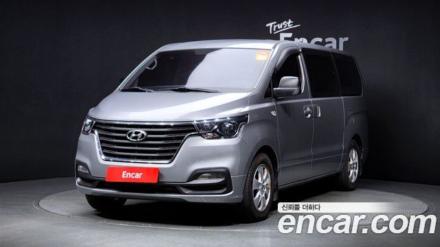 Hyundai Starex 2018 thumb 2