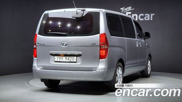 Hyundai Starex 2018 thumb 3