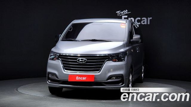 Hyundai Starex 2018 thumb 4