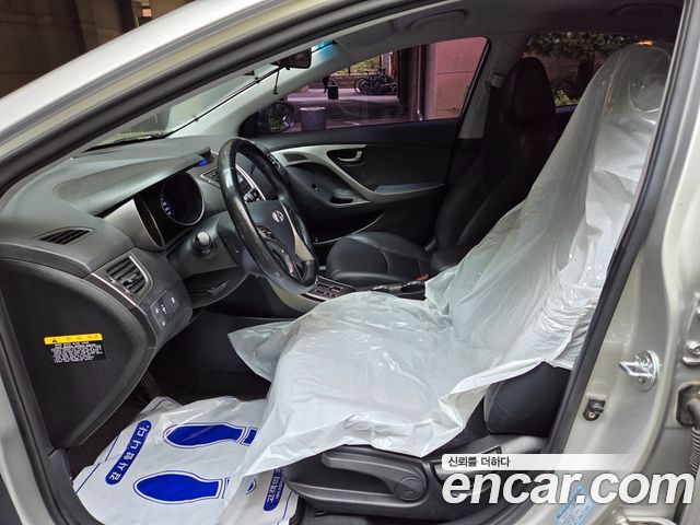 Hyundai Avante 2012 thumb 8