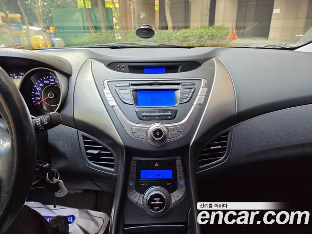 Hyundai Avante 2012 thumb 11
