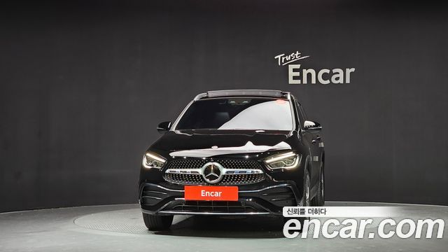 Mercedes-Benz GLA 2023 thumb 4