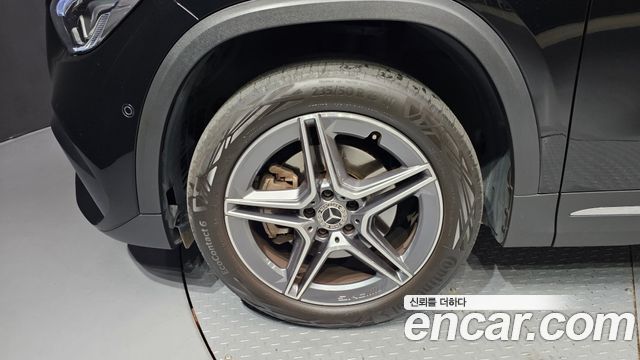 Mercedes-Benz GLA 2023 thumb 6