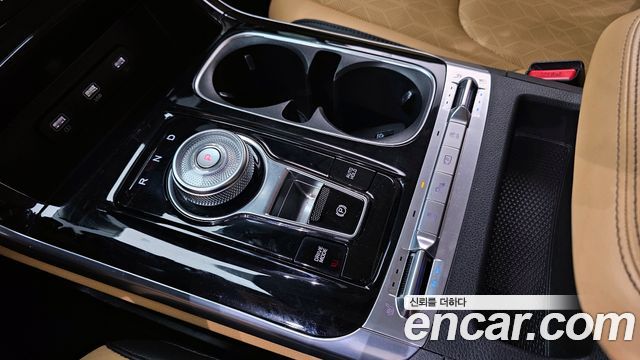 Kia Carnival 2020 thumb 9