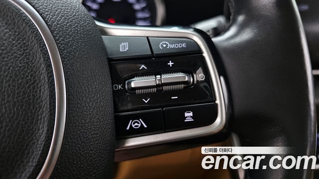 Kia Carnival 2020 thumb 11
