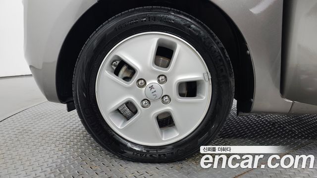 Kia Ray 2016 thumb 6