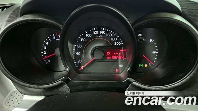 Kia Ray 2016 thumb 9