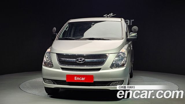 Hyundai Starex 2015 thumb 4