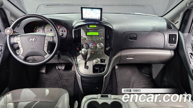 Hyundai Starex 2015 thumb 8